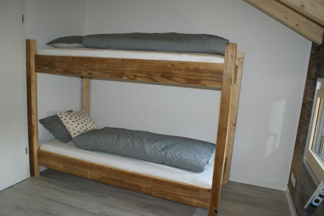 Bed and Breakfast L'hôtât di loup Courtedoux Esterno foto